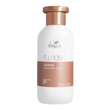 Wella Professionals Fusion Intense Repair Shampoo - 250 ml