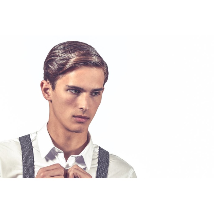 1821manmade-wax-premiumhairspray