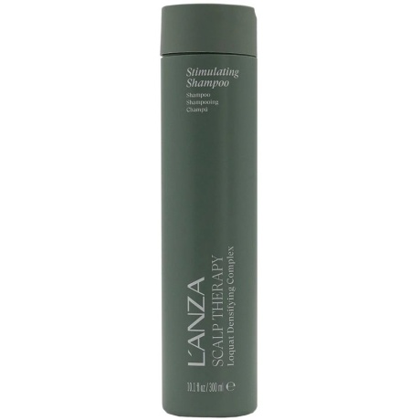 L’ANZA Scalp Therapy Stimulating Shampoo 300 ml – Hoofdhuid Stimulerende Shampoo voor Gezonde Haargroei Korte Productomschrijving L’ANZA Scalp Therapy Stimulating Shampoo is een professionele shampoo die speciaal ontwikkeld is om de hoofdhuid te revitaliseren en de haarwortels te stimuleren. De formule helpt de hoofdhuid te reinigen, te verfrissen en ondersteunt een gezonde en sterke haargroei. Uitgebreide Productomschrijving (SEO-vriendelijk) L’ANZA Scalp Therapy Stimulating Shampoo 300 ml is een hoogwaardige shampoo die speciaal ontworpen is om de gezondheid van de hoofdhuid te verbeteren en het haar sterker en voller te laten groeien. Een gezonde hoofdhuid vormt immers de basis voor sterk, vitaal en mooi haar. De stimulerende formule helpt de hoofdhuid grondig te reinigen terwijl de natuurlijke balans van het haar behouden blijft. Tegelijkertijd ondersteunt de shampoo de microcirculatie van de hoofdhuid, wat kan bijdragen aan sterkere haarwortels en een verbeterde haargroei. Deze professionele shampoo helpt onzuiverheden en overtollige talg te verwijderen zonder de hoofdhuid uit te drogen. Het resultaat is een frisse, gerevitaliseerde hoofdhuid en haar dat voller, gezonder en sterker aanvoelt. Dankzij de geavanceerde technologie van L’ANZA Scalp Therapy wordt het haar optimaal verzorgd en krijgt het een natuurlijke glans en vitaliteit. Ideaal voor mensen met een gevoelige hoofdhuid, dunner wordend haar of haar dat extra stimulatie nodig heeft. Belangrijkste Voordelen ✔ Stimuleert de hoofdhuid en haarwortels ✔ Ondersteunt een gezonde haargroei ✔ Reinigt de hoofdhuid grondig ✔ Verfrist en revitaliseert de hoofdhuid ✔ Helpt het haar sterker en voller te laten aanvoelen ✔ Professionele salonkwaliteit Gebruik Breng een kleine hoeveelheid shampoo aan op nat haar. Masseer zachtjes in de hoofdhuid om de stimulatie te activeren. Laat kort inwerken en spoel daarna grondig uit. Voor het beste resultaat combineren met andere producten uit de L’ANZA Scalp Therapy lijn. Geschikt Voor Dunner wordend haar Gevoelige hoofdhuid Haar dat extra stimulatie nodig heeft Haar dat sterker en voller moet worden Meta Title L’ANZA Scalp Therapy Stimulating Shampoo 300 ml – Hoofdhuid Shampoo Meta Description L’ANZA Scalp Therapy Stimulating Shampoo stimuleert de hoofdhuid en ondersteunt gezonde haargroei. Professionele shampoo voor een frisse en gezonde hoofdhuid. SEO Zoekwoorden Lanza Scalp Therapy, Lanza Stimulating Shampoo, hoofdhuid shampoo, haargroei shampoo, professionele hoofdhuid verzorging, Lanza haarproducten, haarwortel stimulerende shampoo. SEO Slot (belangrijk voor Google) Ontdek professionele haarverzorgingsproducten van L’ANZA bij Flaka. Bij Flaka vind je een uitgebreid assortiment professionele haarproducten voor salons en consumenten die alleen het beste voor hun haar willen.