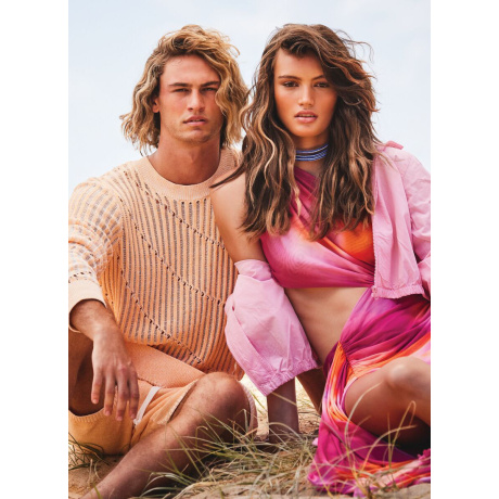 1. POOLSIDE_BEACHCOMBER mobile