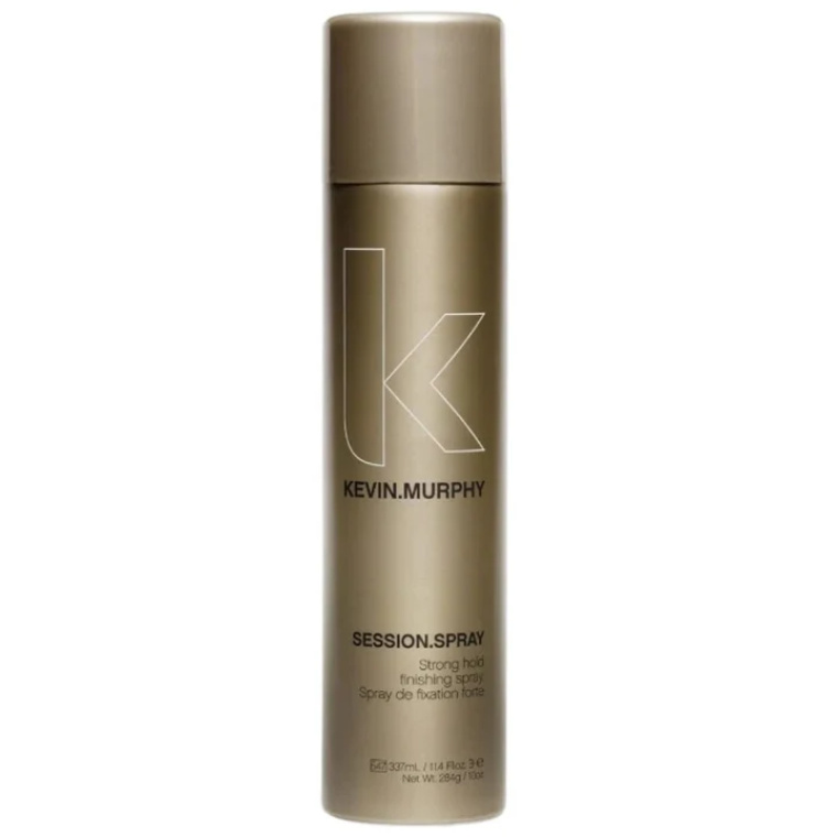 Alles wat je wilt weten over Kevin Murphy Session Spray Kevin Murphy Session.Spray is een sterke haarlak die jouw kapsel de hele dag (of nacht) perfect in model houdt. Deze professionele hairspray biedt een stevige fixatie zonder dat je haar plakkerig, stug of onnatuurlijk hard aanvoelt. Ideaal voor zowel een gladde paardenstaart, een feestelijk updo of waves die écht blijven zitten. Bovendien is de spray eenvoudig uit te borstelen en beschermt hij je haar tegen luchtvochtigheid, zodat pluis geen kans krijgt.flaka.be