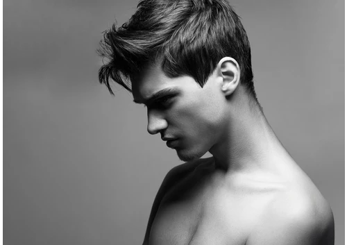 Lavish Care – Professionele Verzorging voor Mannen Lavish Care combineert moderne technologie met een stijlvolle vintage uitstraling. De professionele haar- en verzorgingsproducten zijn speciaal ontwikkeld voor mannen, dermatologisch getest en geschikt voor verschillende haar- en huidtypes. Ontdek Lavish Care bij Flaka.be voor professionele styling en verzorging met karakter.