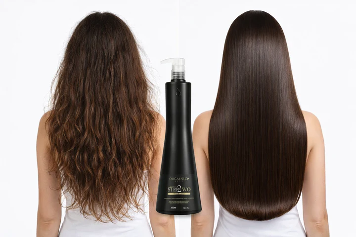 Organic Gold The Gloss Anti Frizz Protein Diamond 1000ml De werkzame ingrediënten van Organic Gold Protein Diamond Proteïne behandeling die het haar voeden en hydrateren zorgen voor herstel met heerlijk zacht, glad en glanzend haar als resultaat. Afhankelijk van haartype en haarstijl is er na de eerste behandeling al sprake van een straightening effect van 80% tot en met 100% voor een duur van 4 tot 6 maanden. Ga naar haartypes voor meer informatie en advies. De Organic Gold Protein Diamond Proteïne behandeling is bekend omdat het zelfs de meest lastige haartypes weer behandelbaar maakt. De formule van deze Proteïne behandeling zorgt ervoor dat zeer droog, breekbaar en/of weinig elastisch haar omgetoverd wordt tot zijdezacht, steil en zeer glanzend haar. FLAKA.BE