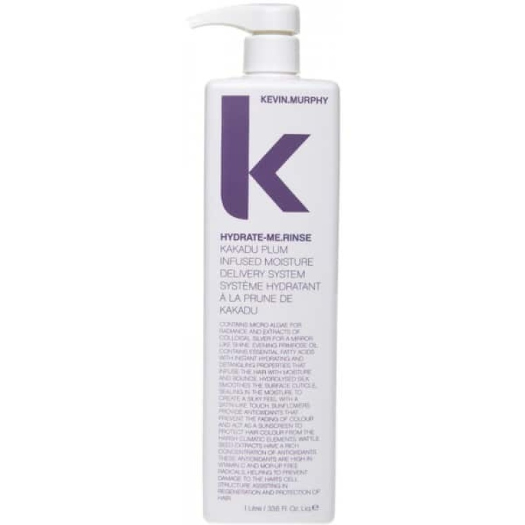 Bestel Kevin Murphy Hydrate-Me.Rinse Conditioner 1000 ml eenvoudig bij Flaka.be. Deze professionele hydraterende conditioner voedt droog, beschadigd en gekleurd haar intensief, vermindert pluis en zorgt voor een langdurige, gezonde glans. Ideaal voor dagelijks gebruik en perfect in combinatie met Kevin Murphy Hydrate-Me.Wash. Ontdek het complete Kevin Murphy assortiment bij Flaka.be en geef uw haar de professionele verzorging die het verdient.