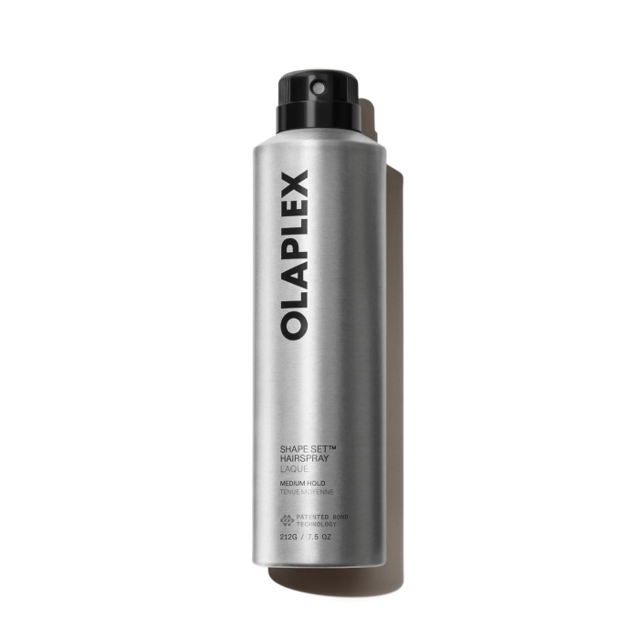 Ontdek OLAPLEX Shape Set Hairspray 245 ml bij flaka.be, een professionele haarspray met flexibele en opbouwbare hold. Helpt pluis en statisch haar onder controle te houden, geeft een mooie glans en ondersteunt een langdurig kapsel zonder het haar hard, plakkerig of zwaar te maken. Geschikt voor alle haartypes, ook voor gekleurd en chemisch behandeld haar. Bestel eenvoudig online via flaka.be.