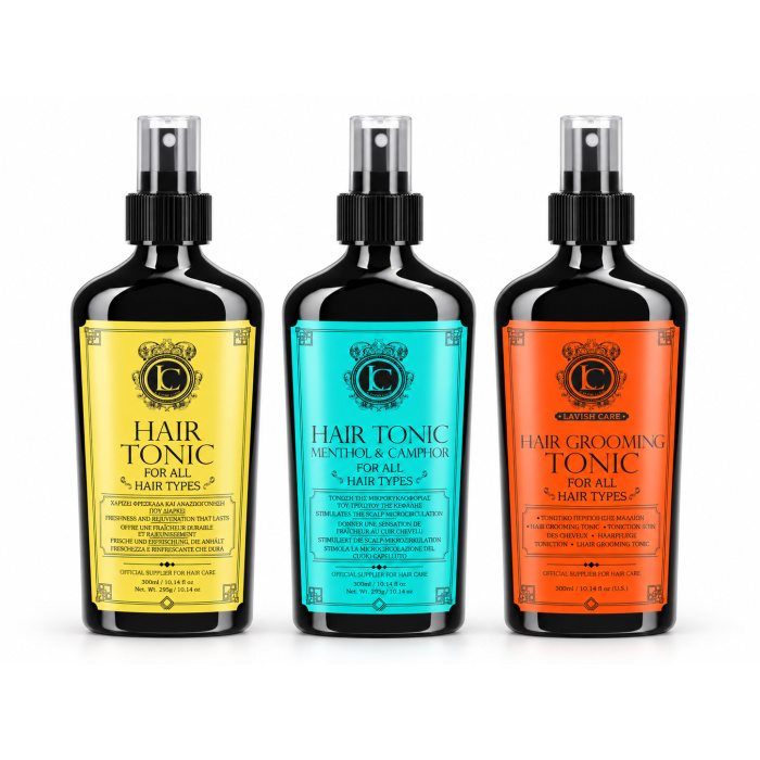 Lavish Care Hair Tonic Trio Pack – 3 Professionele Tonics voor Barber & Styling Deze Lavish Care Hair Tonic Trio Pack combineert drie professionele tonics in één complete set: de klassieke Hair Tonic, de verfrissende Hair Tonic Menthol & Camphor en de veelzijdige Hair Grooming Tonic. Samen vormen ze een sterke basis voor professionele barberverzorging, dagelijkse styling en een frisse, verzorgde uitstraling van haar en hoofdhuid. De set bevat - Lavish Care Hair Tonic 300 ml – klassieke tonic voor frisheid, verzorging en een nette barberfinish - Lavish Care Hair Tonic Menthol & Camphor 300 ml – verkoelende tonic met menthol en kamfer voor een extra frisse sensatie - Lavish Care Hair Grooming Tonic 300 ml – grooming tonic die helpt het haar beter handelbaar te maken en voor te bereiden op styling Belangrijkste voordelen - Complete toniccollectie in één set - Verfrist haar en hoofdhuid - Helpt het haar beter handelbaar te maken - Ideaal vóór föhnen en styling - Geschikt voor verschillende haartypes - Perfect voor dagelijks gebruik - Professioneel geschikt voor barbershop en salon - Ook geschikt voor thuisgebruik - Drie verschillende tonics voor meerdere stylingbehoeften Gebruiksaanwijzing Spray een kleine hoeveelheid van de gewenste tonic op droog of licht vochtig haar. Verdeel het product gelijkmatig over het haar en, indien gewenst, over de hoofdhuid. Masseer licht in of kam het haar door. Föhn of style het haar daarna zoals gewenst. Na de tonic kan een pomade, wax, clay, gel of andere stylingproduct worden aangebracht voor extra controle en hold. Welke tonic gebruik je wanneer? Hair Tonic Ideaal voor dagelijkse frisheid en een klassieke verzorgde barberlook. Hair Tonic Menthol & Camphor Perfect wanneer je een extra frisse en verkoelende sensatie op de hoofdhuid wilt. Hair Grooming Tonic Ideaal als voorbereidende stylingstap vóór föhnen, pomade of wax. Professionele barbertip Gebruik de tonics vóór het föhnen om het haar beter in model te brengen. Werk daarna af met een stylingproduct dat past bij de gewenste finish: matte clay voor textuur, pomade voor glans of gel voor extra definitie. Productinformatie Merk: Lavish Care Set: Hair Tonic Trio Pack Aantal producten: 3 Inhoud per fles: 300 ml Totale inhoud: 900 ml Doelgroep: Heren Gebruik: Professioneel en thuis Producttype: Haar- en groomingtonics Geschikt voor: Verschillende haartypes Lavish Care bij Flaka.be Ontdek deze Lavish Care Hair Tonic Trio Pack bij Flaka.be voor professionele barberverzorging, dagelijkse frisheid en optimale voorbereiding op styling. Flaka.be – professionele barberproducten voor salon en thuis.