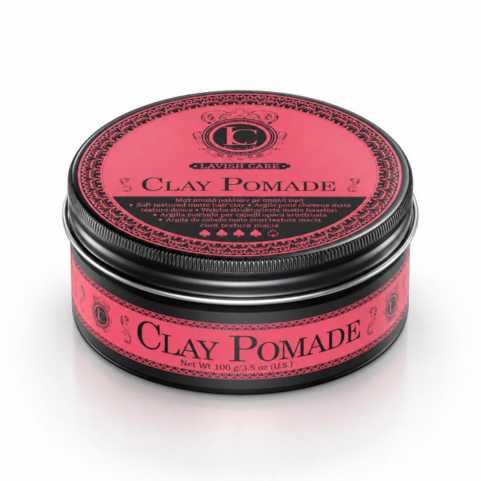 Lavish Care Clay Pomade 100 g – Volledige Productinformatie Lavish Care Clay Pomade 100 g is een professionele styling clay voor mannen die controle, textuur en een matte finish willen zonder een vettige uitstraling. De zachte, kneedbare structuur maakt het product ideaal voor moderne barberlooks, korte kapsels en stijlen waarbij definitie en volume belangrijk zijn. De pomade is bijzonder geschikt voor wie een natuurlijke, droge finish zoekt met een stevige maar flexibele styling. Belangrijkste voordelen - Matte finish zonder glans - Geeft textuur en definitie - Helpt het haar voller en gestructureerder te laten ogen - Ideaal voor korte en middellange kapsels - Geschikt voor messy, textured en klassieke barberlooks - Makkelijk met de handen te verdelen - Professioneel barberproduct - Inhoud: 100 g / 3.5 oz Voor welk haartype? Geschikt voor: - kort haar - middellang haar - fijn haar dat extra textuur nodig heeft - dik haar dat controle nodig heeft - steil haar - licht golvend haar - mannen die een matte en natuurlijke finish verkiezen Gebruiksaanwijzing Neem een kleine hoeveelheid Lavish Care Clay Pomade uit de pot. Wrijf het product goed warm tussen de handpalmen totdat het gelijkmatig verdeeld is. Breng aan op droog of licht vochtig haar. Werk het product met de vingers door het haar en modelleer de gewenste stijl. Gebruik voor extra textuur vooral de vingertoppen. Voor een strakkere look kan een kam worden gebruikt. Professionele barbertip Gebruik op volledig droog haar voor een sterkere matte finish en meer textuur. Gebruik op licht vochtig haar voor een iets zachtere en meer gecontroleerde styling. Begin altijd met een kleine hoeveelheid en voeg indien nodig extra product toe. Ideaal voor kapsels zoals - textured crop - messy look - quiff - side part - korte klassieke barbercuts - moderne matte styling - kapsels met extra volume en structuur Finish Matte finish De clay is ontworpen voor een droge, natuurlijke uitstraling zonder overdreven glans. Hold Geschikt voor kapsels die duidelijke controle en textuur nodig hebben. De exacte sterkte kan variëren afhankelijk van haartype en gebruikte hoeveelheid. Productinformatie Merk: Lavish Care Product: Clay Pomade Inhoud: 100 g / 3.5 oz Producttype: Styling clay / pomade Finish: Mat Doelgroep: Heren Gebruik: Professioneel en thuis Geschikt voor: Diverse haartypes Lavish Care bij Flaka.be
