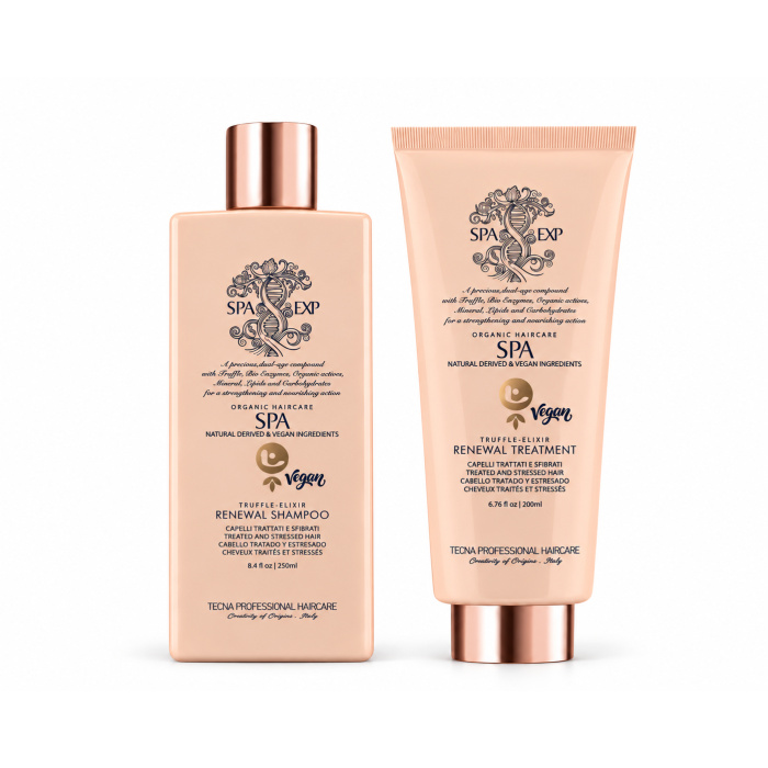 TECNA SPA TRUFFLE-ELIXIR RENEWAL DUO VOORDEELPAK RENEWAL SHAMPOO 250 ML + RENEWAL TREATMENT 200 ML De TECNA SPA Truffle-Elixir Renewal Duo is een luxe professionele verzorgingsset voor droog, behandeld, beschadigd en gestrest haar. De combinatie van de Renewal Shampoo en Renewal Treatment helpt het haar intensief te reinigen, te verzorgen en opnieuw zachter, soepeler en glanzender te maken. Deze voordeelset is ideaal voor klanten die hun haar thuis willen verzorgen met een complete salonroutine. WAT ZIT ER IN HET VOORDEELPAK? TECNA SPA Truffle-Elixir Renewal Shampoo – 250 ml TECNA SPA Truffle-Elixir Renewal Treatment – 200 ml BELANGRIJKSTE VOORDELEN Complete 2-stappen haarverzorging Ideaal voor droog en behandeld haar Helpt het haar zachter en soepeler te maken Ondersteunt een glanzende en verzorgde uitstraling Helpt droogte en een ruw haargevoel te verminderen Geschikt voor gekleurd en chemisch behandeld haar Met Truffle-Elixir Vegan volgens de productverpakking Professionele salonkwaliteit voor thuis STAP 1 – RENEWAL SHAMPOO De Renewal Shampoo reinigt het haar op een milde maar doeltreffende manier en bereidt het voor op de intensieve verzorging. GEBRUIK Maak het haar volledig nat. Breng een kleine hoeveelheid shampoo aan en masseer zachtjes in op hoofdhuid en lengtes. Spoel grondig uit en herhaal indien nodig. STAP 2 – RENEWAL TREATMENT De Renewal Treatment verzorgt de lengtes en punten intensief en helpt droog, beschadigd en gestrest haar zachter en beter handelbaar te maken. GEBRUIK Breng na het wassen aan op handdoekdroog haar. Verdeel gelijkmatig over lengtes en punten. Laat enkele minuten inwerken en spoel daarna grondig uit. VOOR WELK HAARTYPE? Bijzonder geschikt voor: droog haar beschadigd haar poreus haar gekleurd haar geblondeerd haar chemisch behandeld haar dof en gestrest haar PROFESSIONELE TIP Gebruik beide producten samen als vaste routine. De shampoo reinigt en bereidt het haar voor, terwijl de treatment zorgt voor intensievere verzorging. Voor zeer droog of poreus haar kan de treatment vooral op de meest beschadigde zones worden aangebracht. RESULTAAT Bij regelmatig gebruik helpt de combinatie het haar: zachter te maken soepeler te laten aanvoelen beter doorkambaar te maken meer glans te geven minder droog te laten ogen professioneel verzorgd af te werken TECNA SPA Truffle-Elixir Renewal Duo Voordeelpak combineert twee professionele verzorgingsproducten in één complete routine. De Renewal Shampoo reinigt het haar zorgvuldig, terwijl de Renewal Treatment droog en behandeld haar intensief verzorgt. Een ideale voordeelset voor klanten die hun haar zachter, glanzender en beter handelbaar willen maken met professionele salonverzorging. Verkrijgbaar bij Flaka.be.